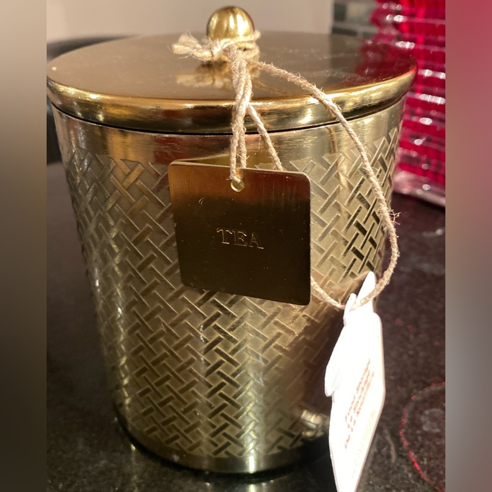 Beautiful handcrafted gold airtight tea storage canister